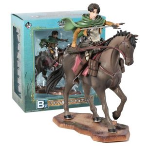 FIGURA  ESPECIAL DE COLECCIÓN LEVI HORSE ( ATTACK ON TITAN)